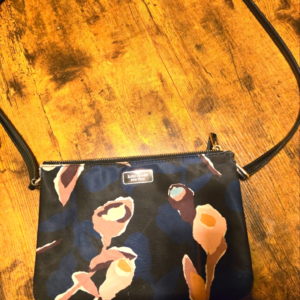 Kate Spade New York Crossbody Bag With Dawn Paper Rose Print